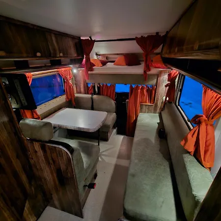Hotel Campervan Montenegro *